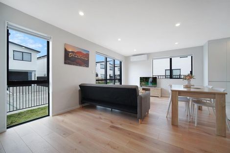 Photo of property in 888b Great South Road, Wiri, Auckland, 2104