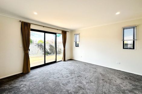 Photo of property in 44a Merani Street, Belmont, Auckland, 0622