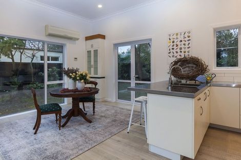 Photo of property in 88a Memorial Avenue, Ilam, Christchurch, 8053