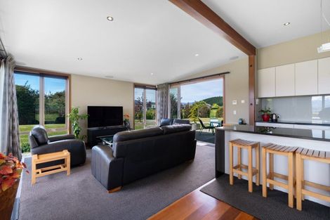 Photo of property in 19 Ridgecrest, Wanaka, 9305