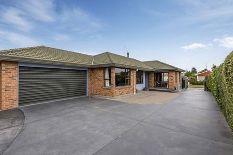 Photo of property in 25 Shannon Place, Belfast, Christchurch, 8051