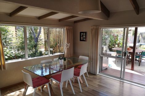 Photo of property in 19 Jay Court, Botany Downs, Auckland, 2010