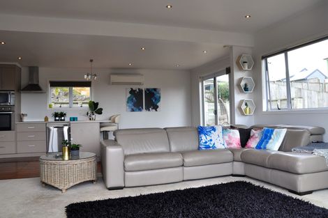 Photo of property in 174a Seaforth Road, Waihi Beach, 3611