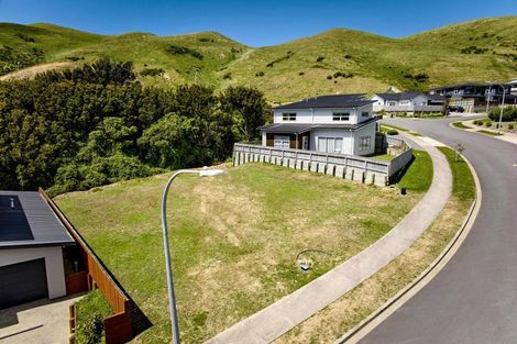 Photo of property in 13 Crompton Avenue, Churton Park, Wellington, 6037