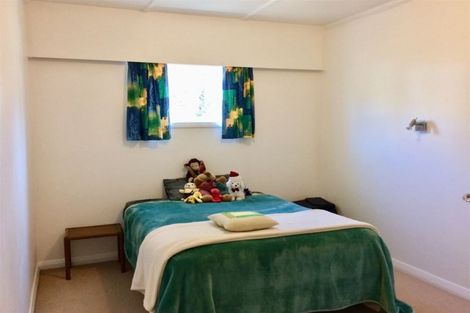 Photo of property in 8 Goldfinch Street, Taihape, 4720