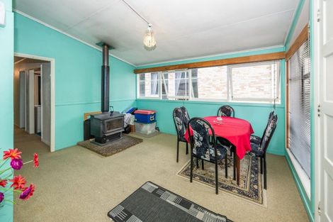 Photo of property in 39 Hakanoa Street, Huntly, 3700