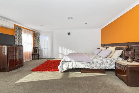 Photo of property in 247 Hill Road, The Gardens, Auckland, 2105