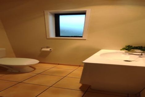 Photo of property in 17 Blumhardt Place, Avondale, Auckland, 1026