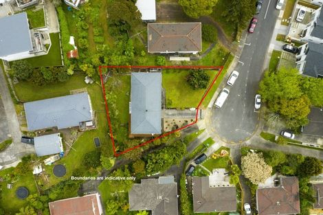 Photo of property in 5 Airey Place, Torbay, Auckland, 0630