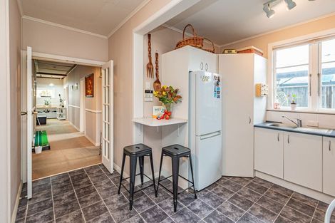 Photo of property in 23 Harris Street, Marton, 4710