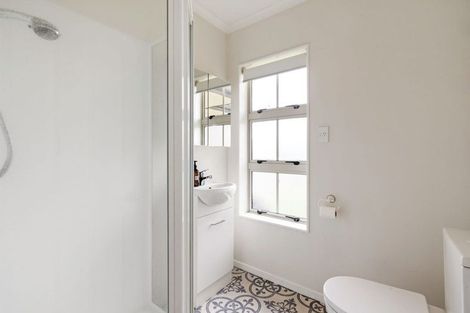 Photo of property in 2 Maahutaupeke Place, St Andrews, Hamilton, 3200