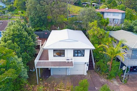 Photo of property in 2/31 Rangeview Road, Sunnyvale, Auckland, 0612