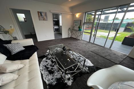 Photo of property in 1/19a Cedars Street, Hoon Hay, Christchurch, 8025