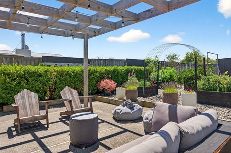 Photo of property in 47 Ferry Road, Martinborough, 5711