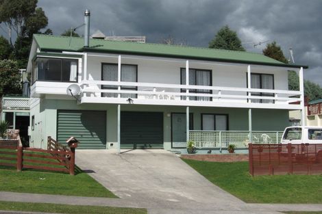 Photo of property in 1 Meander Drive, Welcome Bay, Tauranga, 3112