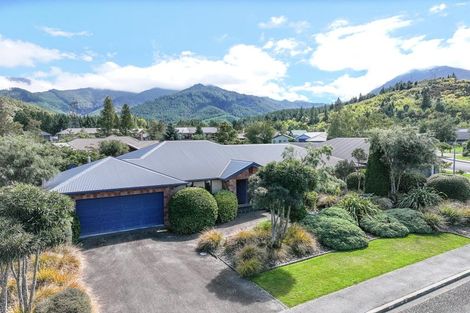 Photo of property in 4 Mount Isobel Place, Hanmer Springs, 7334