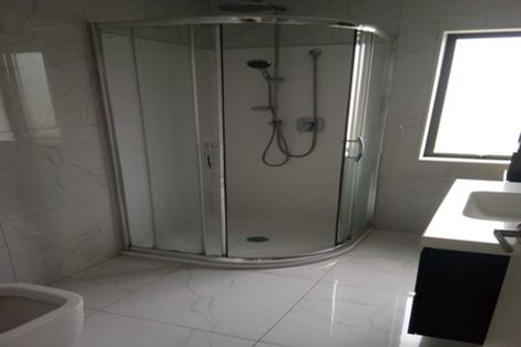 Photo of property in 116 San Valentino Drive, Henderson, Auckland, 0612