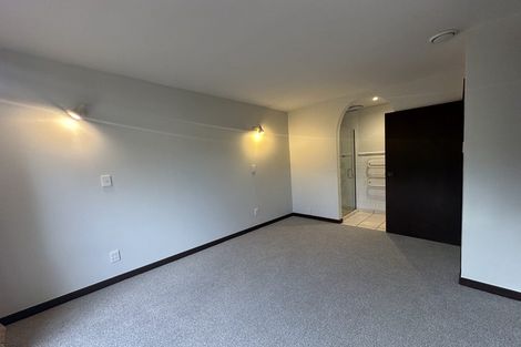 Photo of property in 3/73 Waimairi Road, Upper Riccarton, Christchurch, 8041