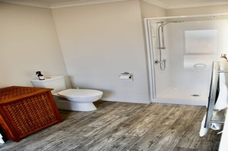 Photo of property in 4 Tiaki Way, Cambridge, 3434