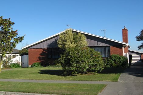 Photo of property in 158 Warren Crescent, Hillmorton, Christchurch, 8025