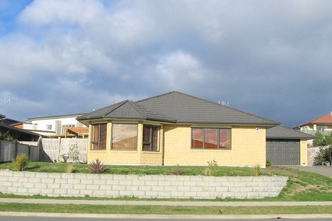 Photo of property in 153 Milne Drive, Paraparaumu, 5032