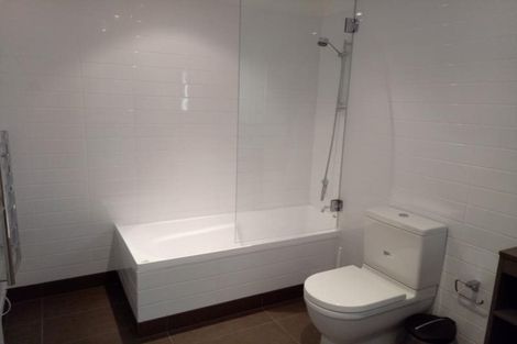 Photo of property in 407/7 Humber Street, Pandora, Napier, 4110