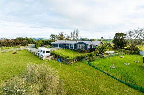 Photo of property in 147 Petley Road, Paparoa, 0571