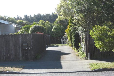 Photo of property in 1/45 Valecrest Avenue, Parklands, Christchurch, 8083