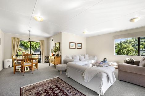 Photo of property in 117 Houghton Bay Road, Houghton Bay, Wellington, 6023