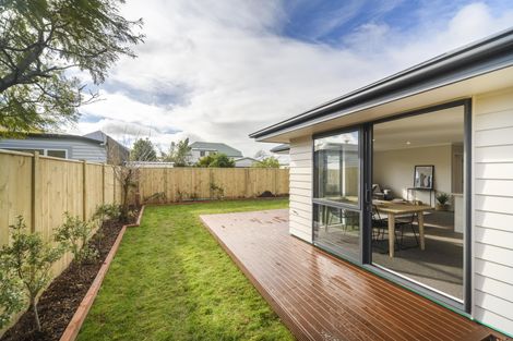 Photo of property in 17 Colonial Place, Kelvin Grove, Palmerston North, 4414