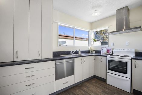 Photo of property in 11a Oldham Crescent, Halswell, Christchurch, 8025