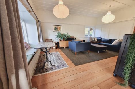 Photo of property in 11 Kauri Street, Eastbourne, Lower Hutt, 5013