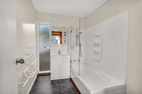 Photo of property in 16 Mount Biggs Road, Halcombe, Feilding, 4779