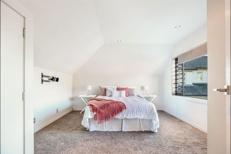 Photo of property in 24a Bluefin Way, West Harbour, Auckland, 0618