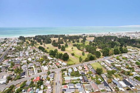 Photo of property in 9 Dennitt Street, New Brighton, Christchurch, 8083