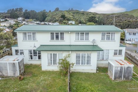 Photo of property in 39-41 Westmeath Street, Waitangirua, Porirua, 5024