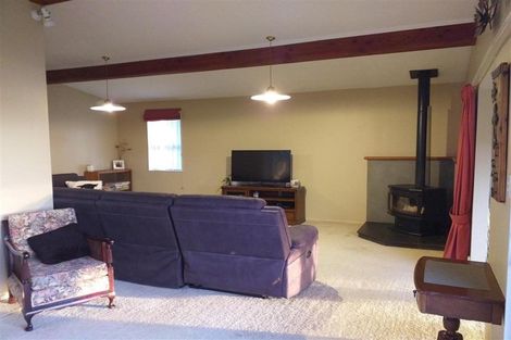 Photo of property in 38 Taupo Crescent, Plimmerton, Porirua, 5026