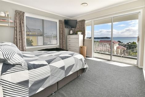 Photo of property in 972 Whangaparaoa Road, Manly, Whangaparaoa, 0930