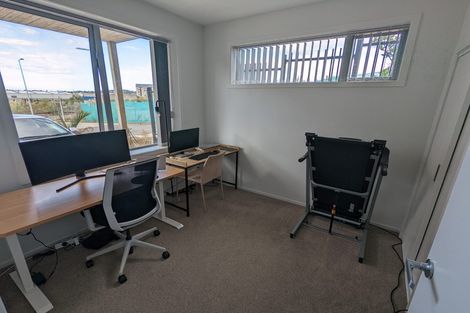 Photo of property in 38 Ceramic Lane, New Lynn, Auckland, 0600