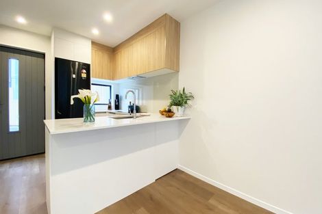 Photo of property in 3/327 Glengarry Road, Glen Eden, Auckland, 0602