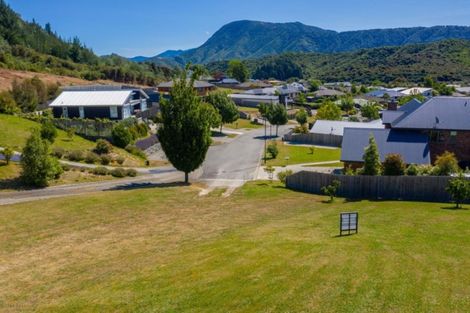 Photo of property in 7 Fantail Heights, Picton, 7220