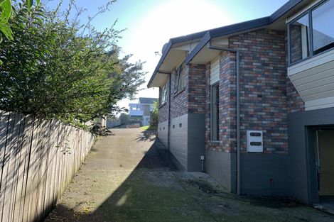 Photo of property in 1/99 Evelyn Road, Cockle Bay, Auckland, 2014