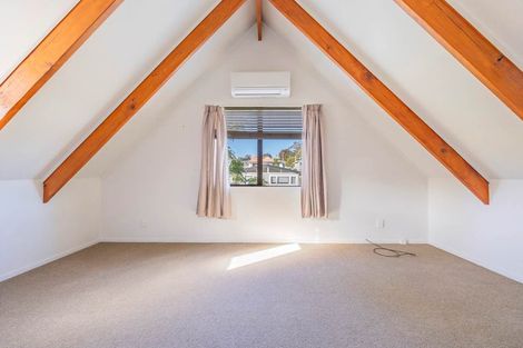 Photo of property in 1/47 Selwyn Crescent, Forrest Hill, Auckland, 0620