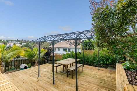 Photo of property in 4 Shannon Place, Torbay, Auckland, 0630