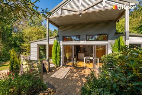 Photo of property in 6 Caleb Place, Helensburgh, Dunedin, 9010