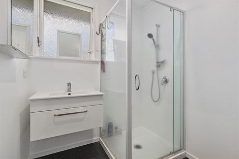 Photo of property in 41 Oakfield Crescent, Pukete, Hamilton, 3200