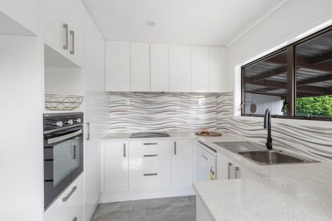 Photo of property in 2/4a Browns Road, Manurewa, Auckland, 2102