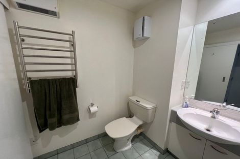 Photo of property in Regent Courts, 3/75 Gloucester Street, Christchurch Central, Christchurch, 8013