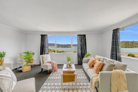 Photo of property in 3 Brora Crescent, Papakowhai, Porirua, 5024