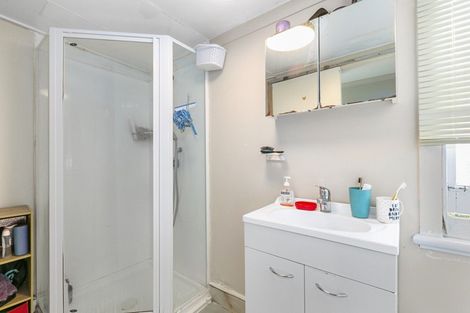 Photo of property in 74 Heriot Row, North Dunedin, Dunedin, 9016